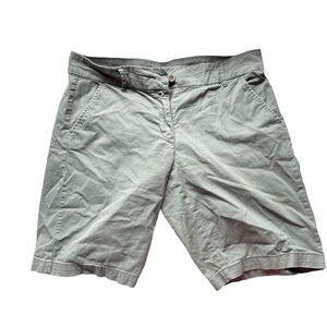 Per Se Green Stretch Flat Front Bermuda Shorts 10‎